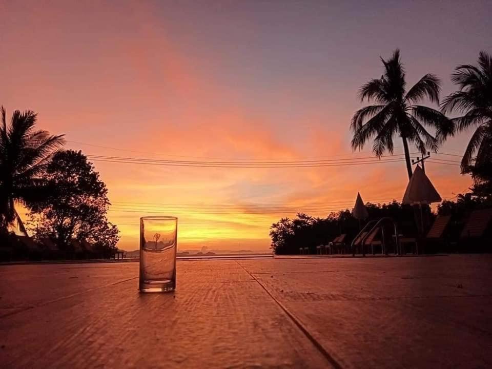 Kohmook The Sun Great Resort Ko Mook Luaran gambar